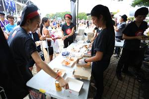 BIB: 
                            <button type="button" onclick="openModal(4726152)" class="btn btn-primary btn-sm float-right btn-popup" data-toggle="modal" data-target=".modal-high-quality">
                        <i class="fas fa-shopping-cart"></i> Add to Cart
                    </button>
                                            <button type="button" onclick="isThisMe(4726152, true)" class="btn btn-success btn-sm float-right btn-popup btn-isme hidden" data-toggle="tooltip" data-placement="bottom" title="นี่คือรูปของคุณใช่ไหม คลิกที่นี่เพื่อเอาเข้าอัลบั้ม">
                        <i class="fas fa-plus"></i> Add to album
                    </button>
                    <button type="button" onclick="isThisMe(4726152, false)" class="btn btn-warning btn-sm float-right btn-popup btn-isnotme hidden">
                        <i class="fas fa-ban"></i> Remove from album
                    </button>